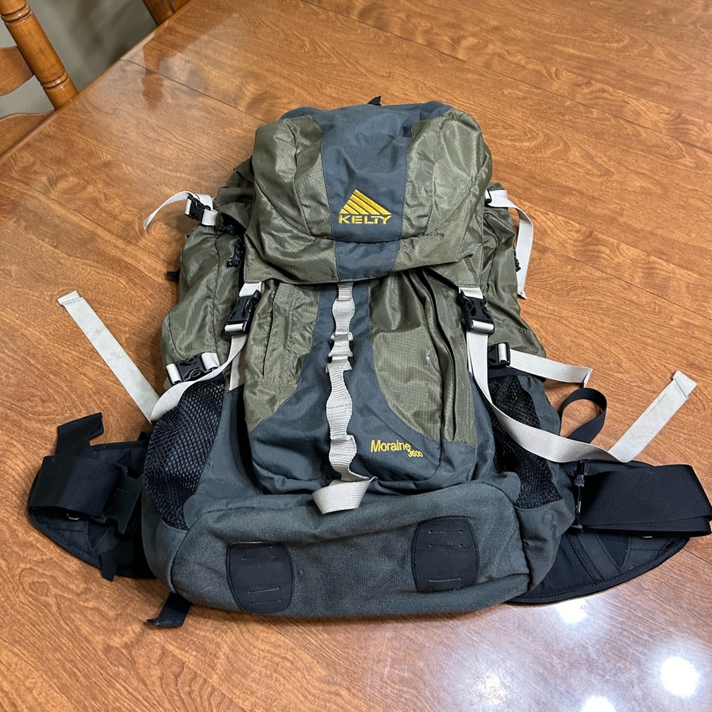 Kelty Moraine 3600 Hiking Backpack w/ Padded Back Pannel